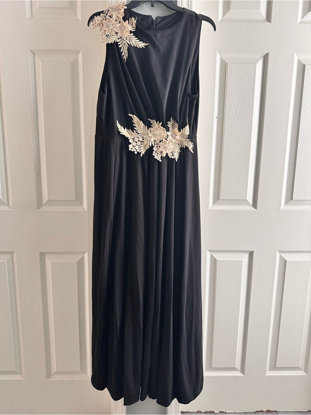 SHEIN Black Maxi Dress with Ivory Floral Appliqués